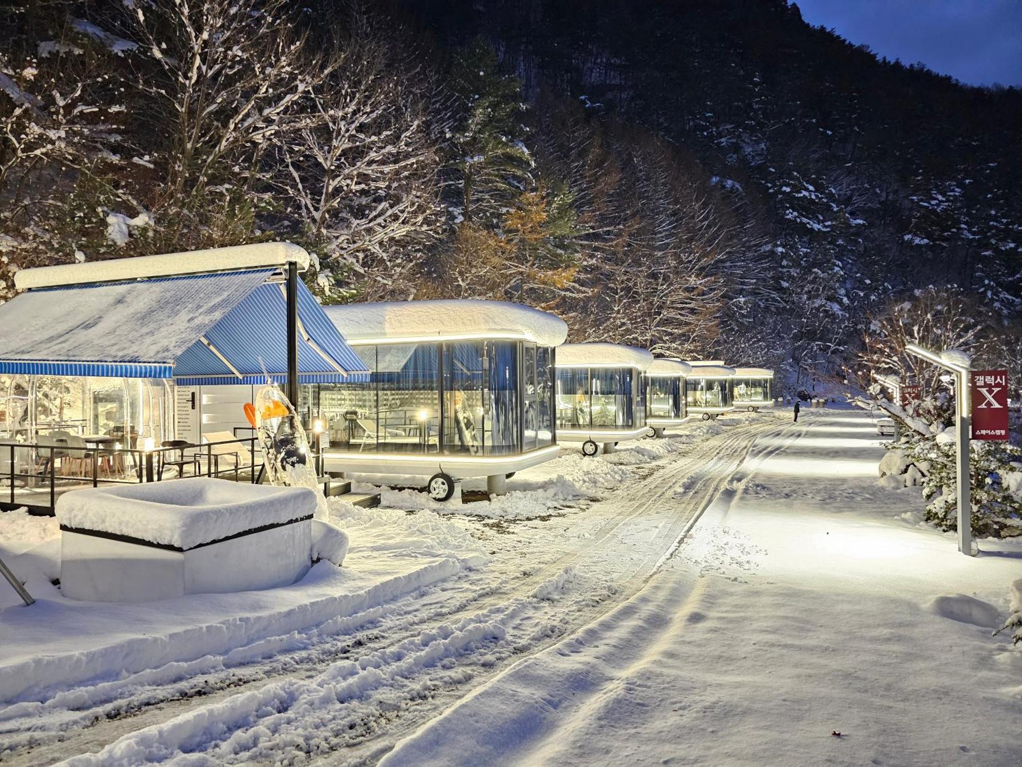 Galaxy X Hotel Type Caravan Glamping & Pension Pyeongchang Eksteriør billede